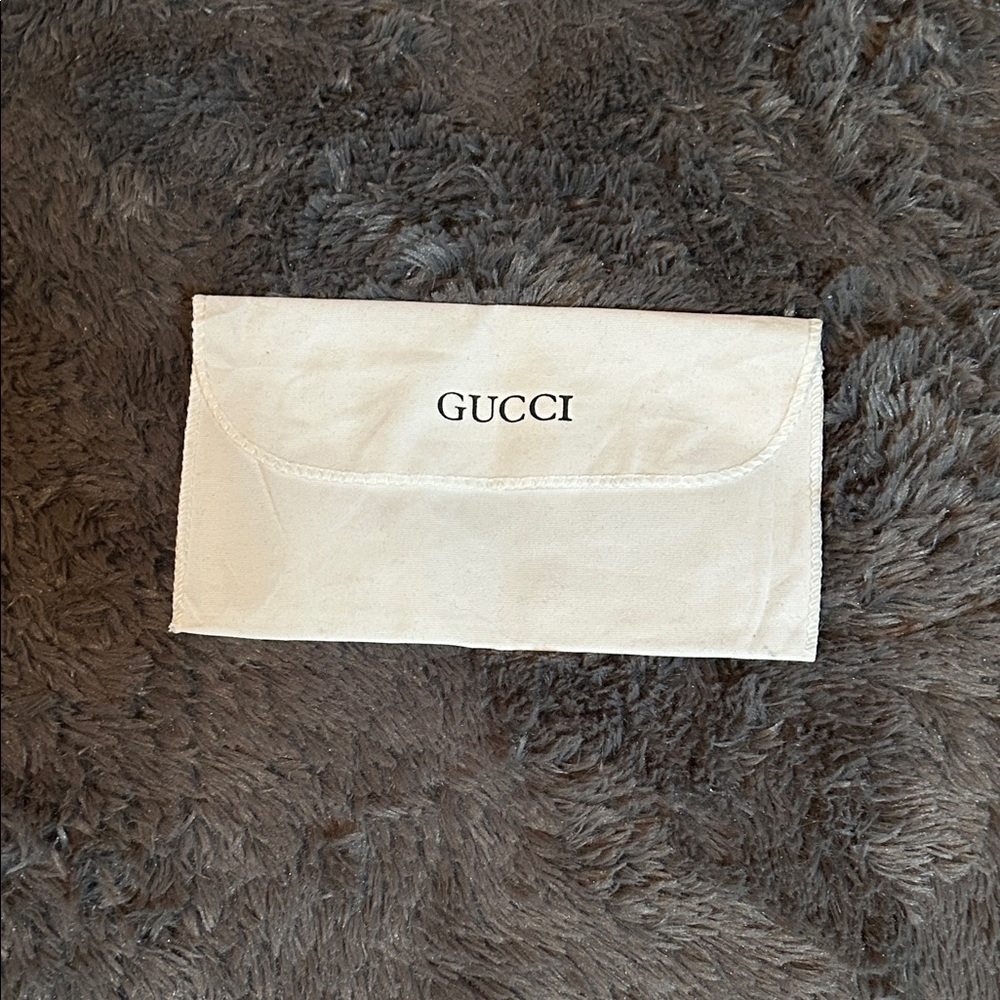 Gucci Logo Wallet Dustbag